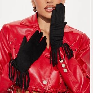 Elegant Black Fringe Gloves